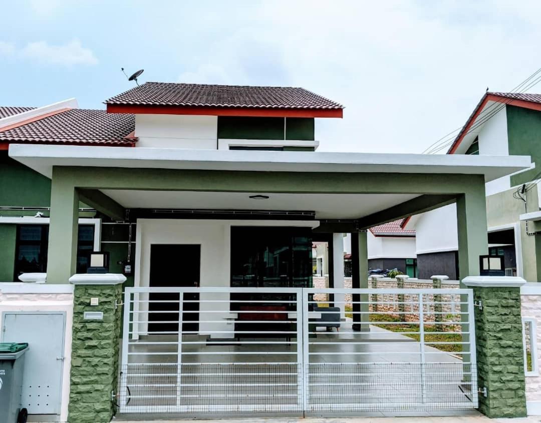 Syifa Homestay Melaka Exterior photo